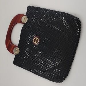 Lumured Vintage Mesh Black Double Lucite Handles